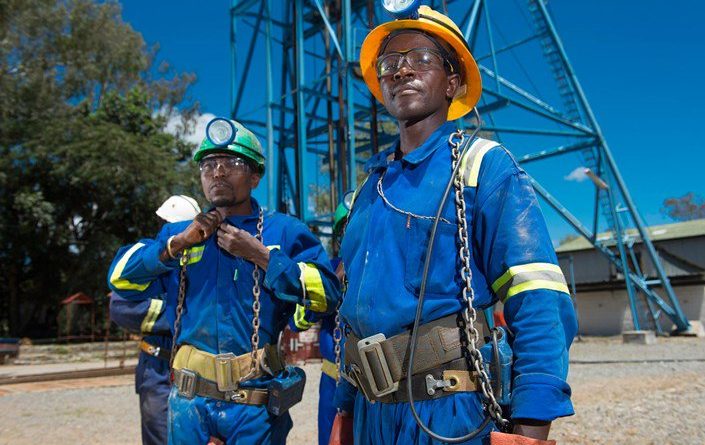 Zimbabwe almost triples salaries for mineworkers, union says 1