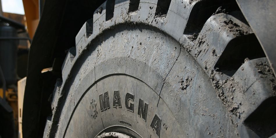 Magna Tyres 32