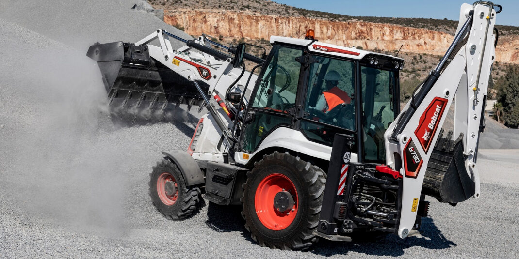 Bobcat launches R Series B730 backhoe loader for the Middle East and Africa 1