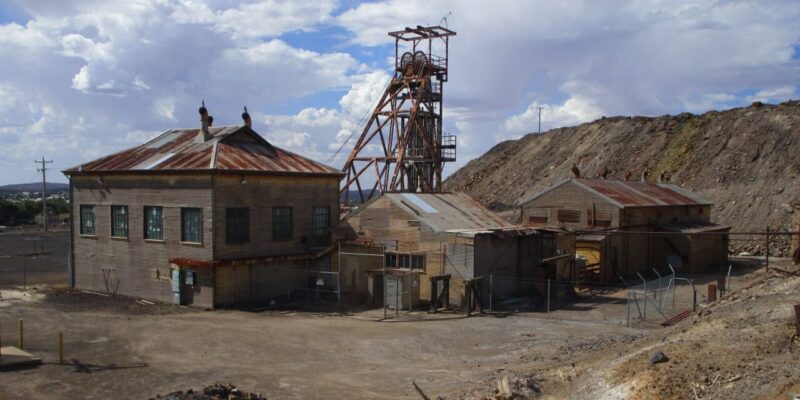 Residents near the Broken Hill Mine in Zambia show high blood levels of lead, cadmium 4