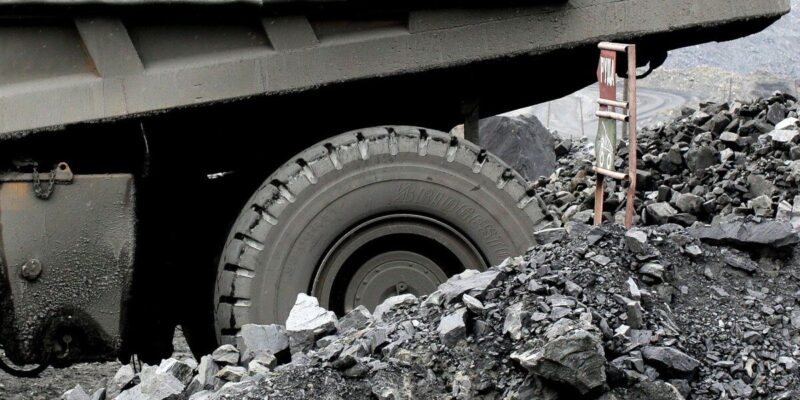 Zimbabwe seeks to list company holding State mining assets 1