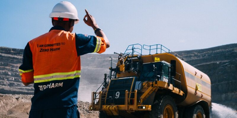 De Beers rolls out driver assistance technology 1