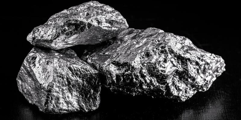 Global demand for silver ore to overtake gold in 2021 (Experts) 2