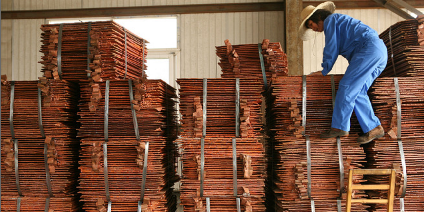 Copper price crashes through $4.00, down 7% 1