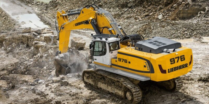 Liebherr launches electric excavators 1