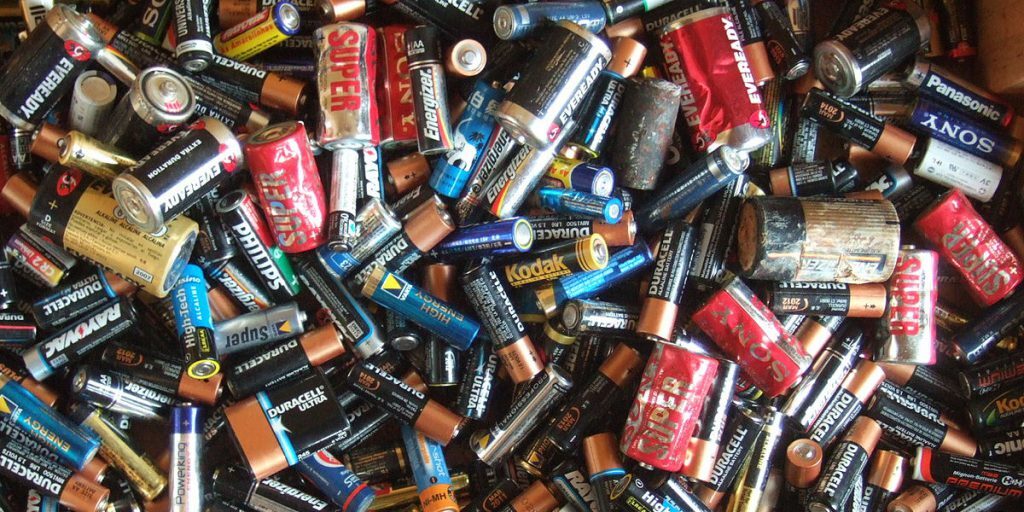 How to recycle batteries without smelting 1