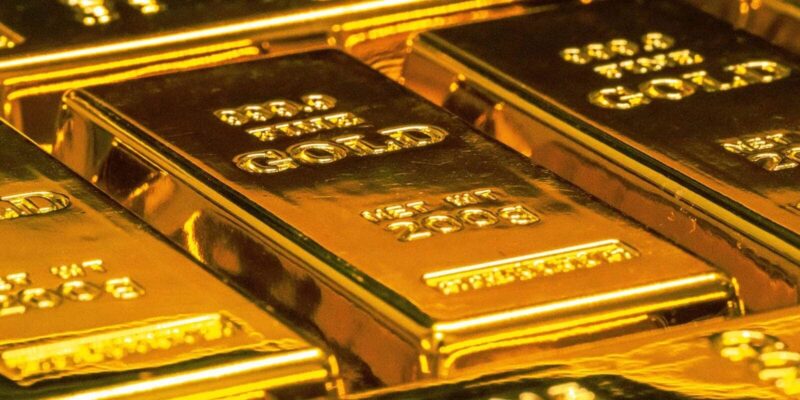 Gold price dives past $1,800 as Fed signals earlier rate increases 1