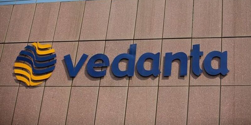 Vedanta seeks $1 billion in upsized share placement 1