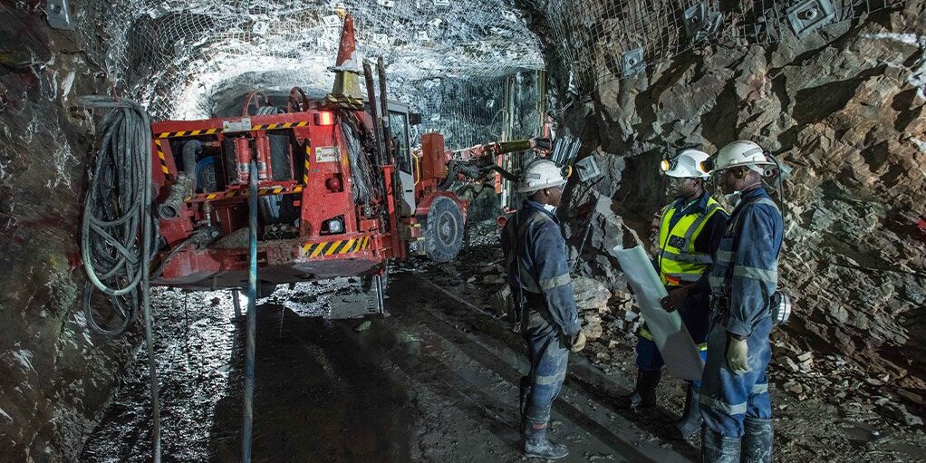 Mine modernisation 'key to stopping mine deaths' 10