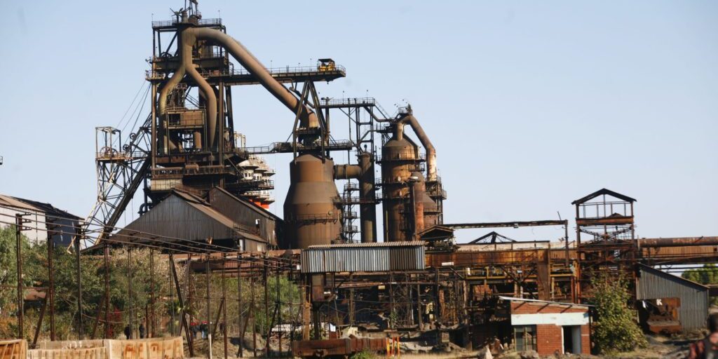 Zimbabwe’s state-owned miner selected to revive steel firm 2