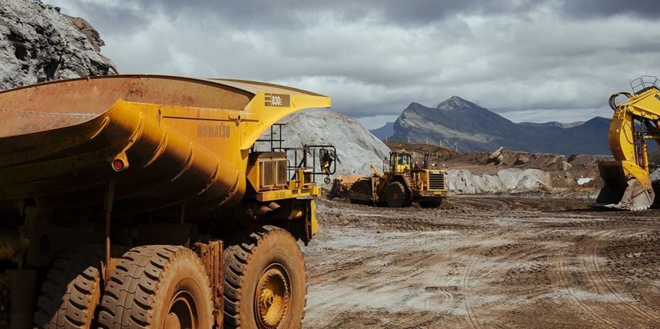 Tharisa, Liebherr start testing of more efficient mining machines in pursuit of ESG goals 1