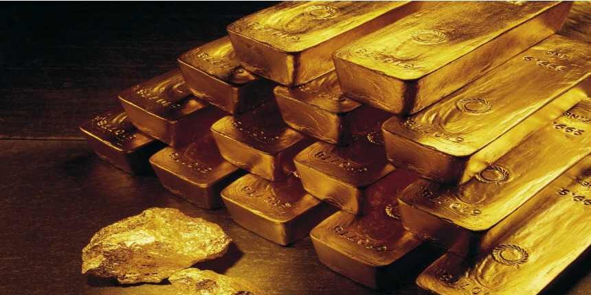 Gold price extends gains amid talks of further energy sanctions on Russia 1