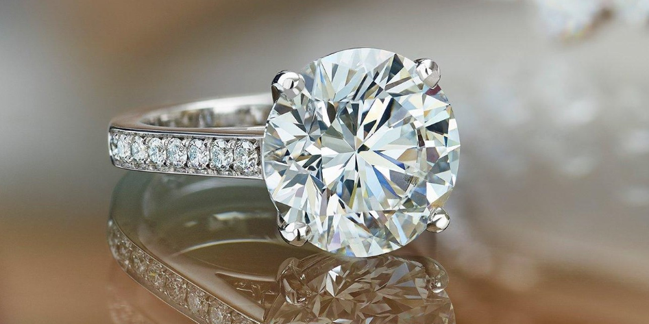 De Beers reassures market its diamonds do not come from Russia 1