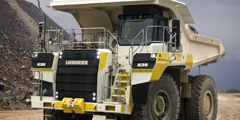 Tharisa + Liebherr: New partnership to reduce carbon emissions 1