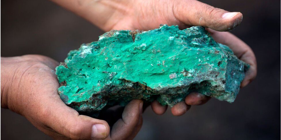 A ton of cobalt falls to 64,985.00 USD on the International Market 1