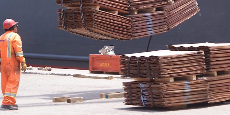 Copper price rebounds despite weak economic activity in China 1