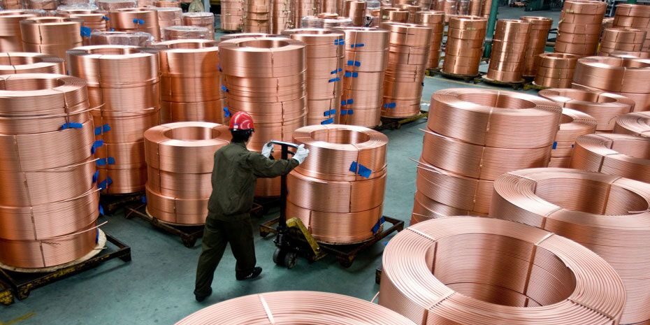 Copper slumps to 17-month low as recession fears haunt markets 1