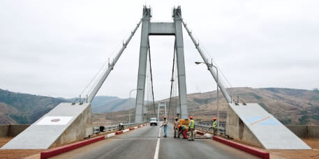 Japan Grants USD 300,000 to Rehabilitate Maréchal Bridge in Matadi, DRC 1