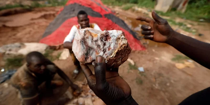 Protests erupt as illegal miners remain in Ghana gold mine  1