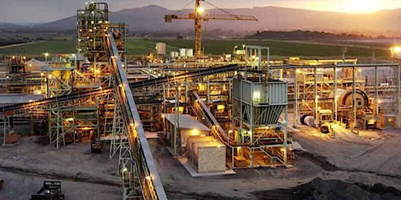 Sibanye-Stillwater's Earnings Dip Due to PGMs Price Drop and Reduced US Output 1