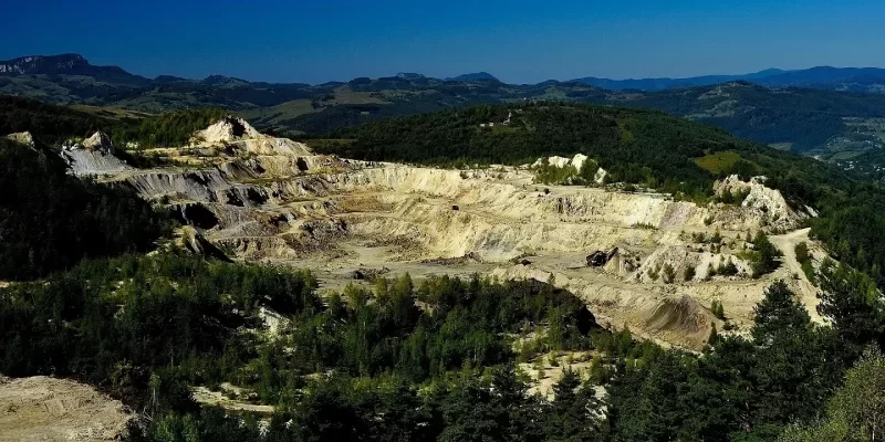 Sibanye-Stillwater considers South Africa gold operation restructure 1