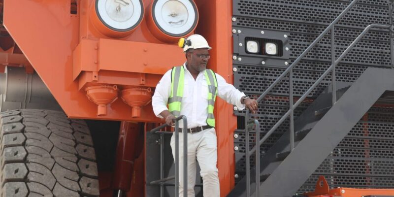 Kansanshi Copper Mine Unveils New Fleet of 220-Ton Hitachi Dump Trucks 1