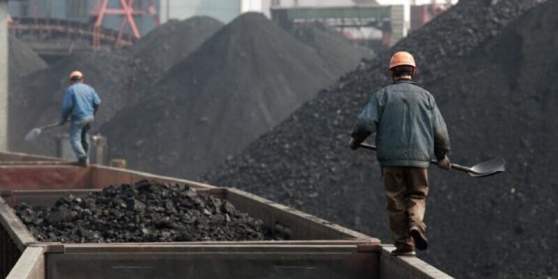 China to build more coal mines to feed surging power capacity 1