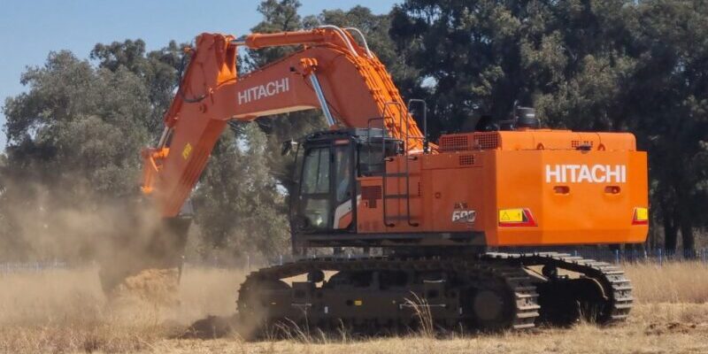 Hitachi introduces new-gen excavator, backhoe loader to Southern Africa 1