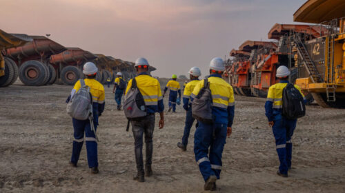 Barrick Mines Set to Deliver Strong Finish to the Year 3