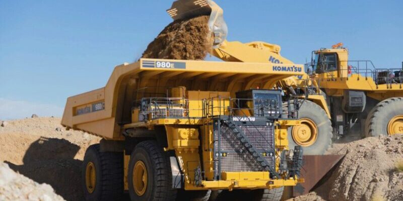 Barrick and Komatsu Seal $440M Deal to Power Reko Diq with Electric Mining Equipment 1