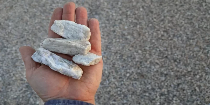 China Lithium Prices Surge as Zimbabwe Suspends Raw Mineral Exports 1