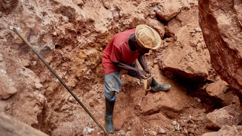 DRC Govt Condemns Artisanal Mine Collapse in Lualaba, Calls for Urgent Safety Measures 5