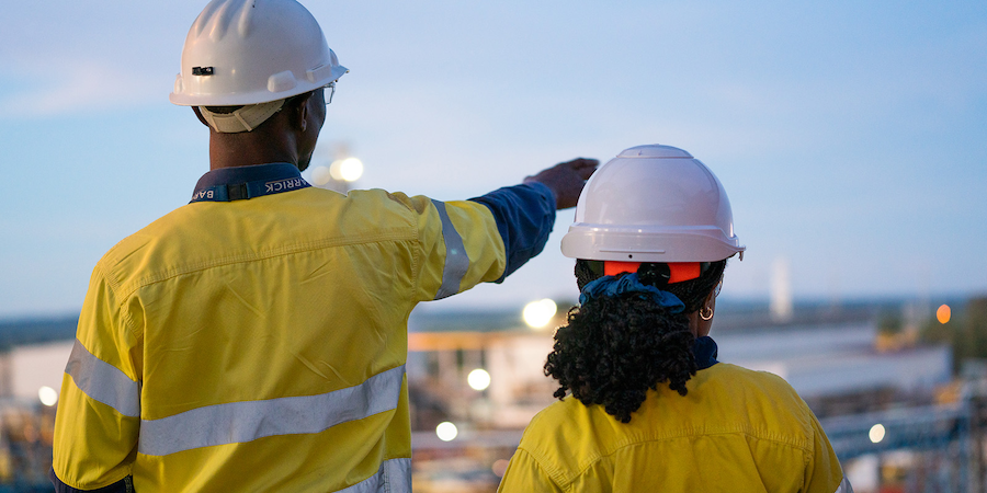 Barrick Mining Shifts Strategy Toward Acquisitions and North American Focus Amid Production Decline 1