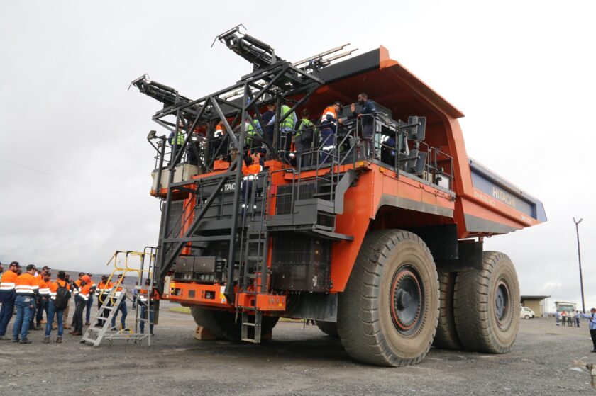 FQM’s Kansanshi Mine Showcases World’s First Ultra-Large Battery-Electric Mining Truck in Zambia 5