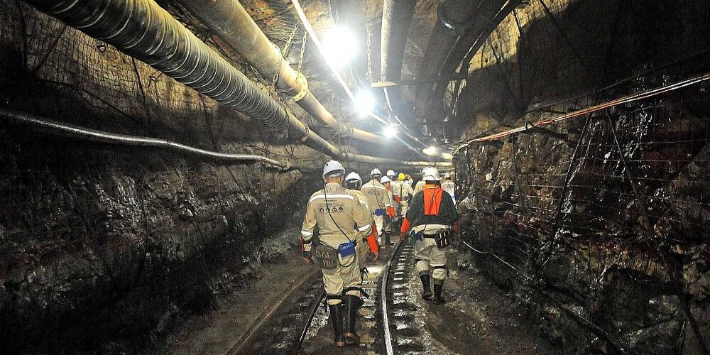 Sibanye-Stillwater Halts Operations After Fatal Shaft Accident at Kloof Mine 1