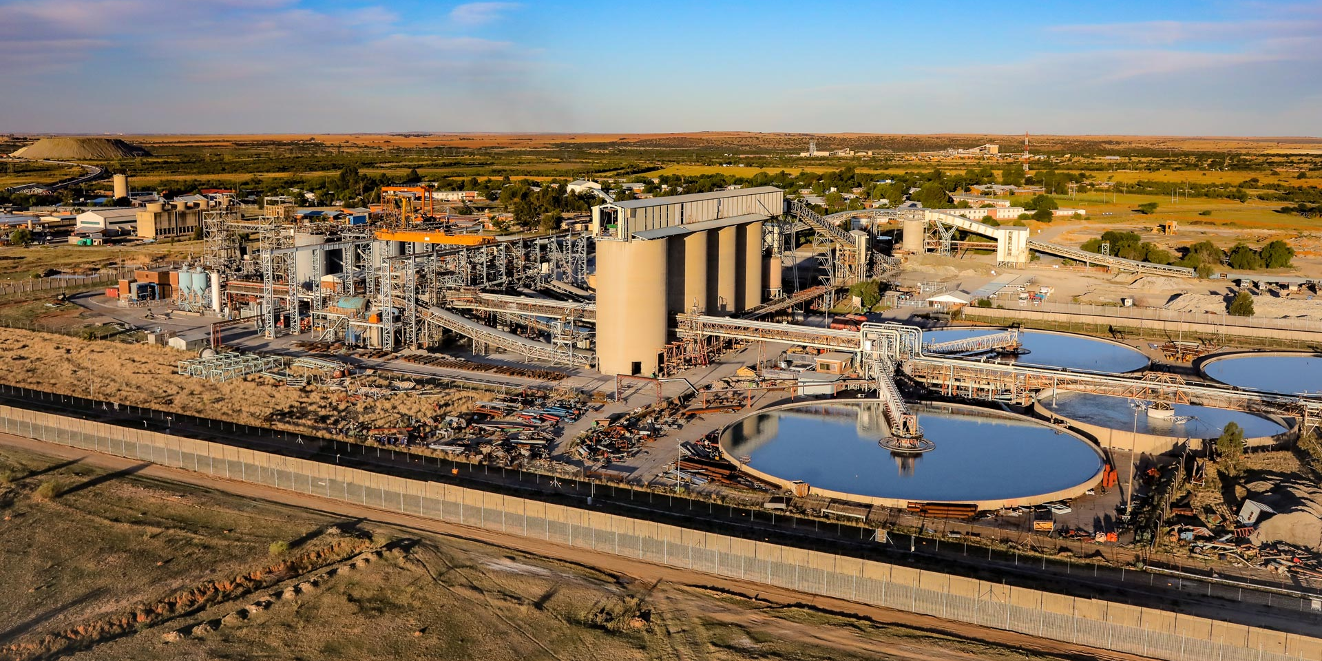 Sibanye-Stillwater Advances Copper and Gold Mine Development in Australia and South Africa 1